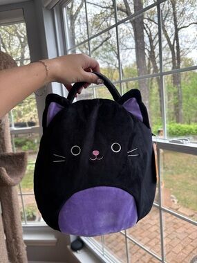 Autumn the Black and Purple Cat squishmallow treat pail halloween nwt 10in